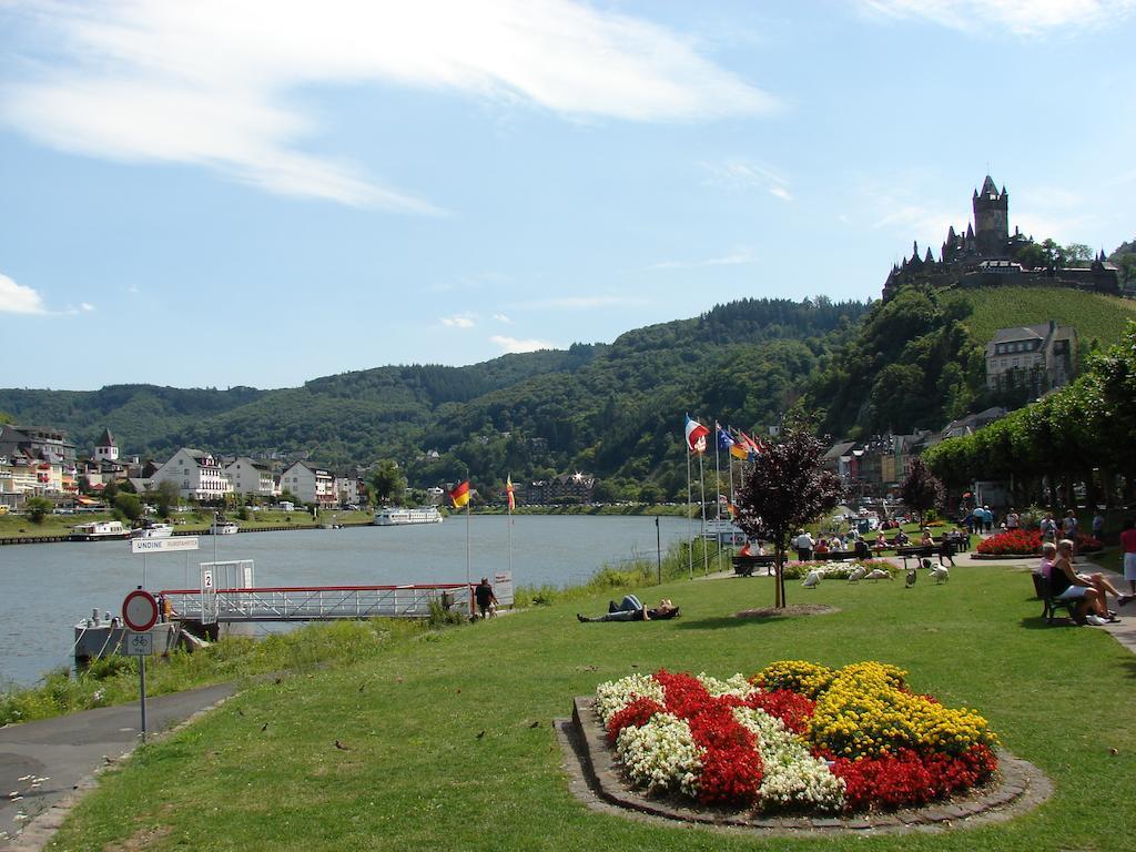 Pension Elisabeth Cochem Bagian luar foto